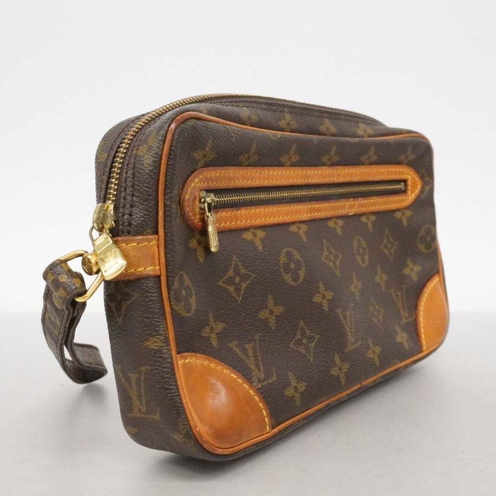 LOUIS VUITTON Authentic Brown Monogram Clutch Bag - Picture 2 of 11